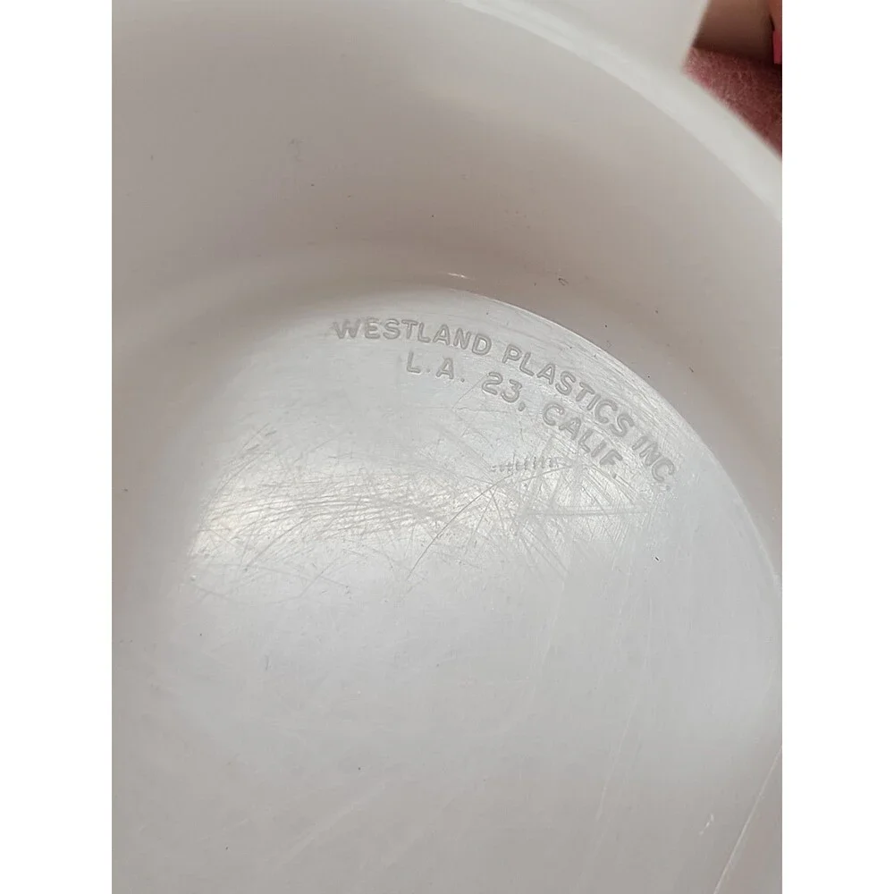Vintage 1970's Westland Plastics Double Sided Measuring Cup Blue Graphics USA